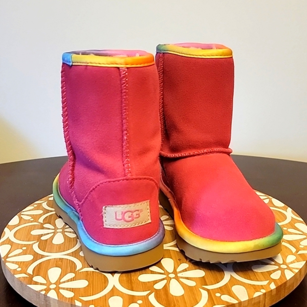 Kids Pink UGGS